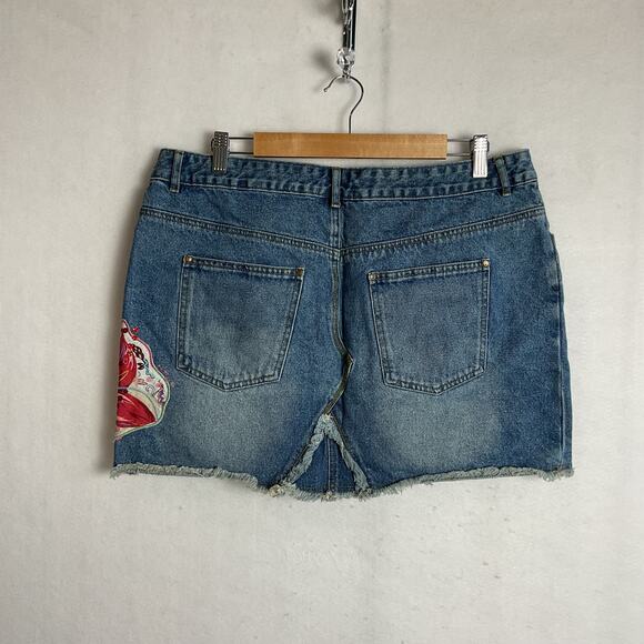 Thalia Sodi Womens Cotton Denim Patchwork Skirt Medium Wash Floral Size 15 16 - Picture 4 of 10